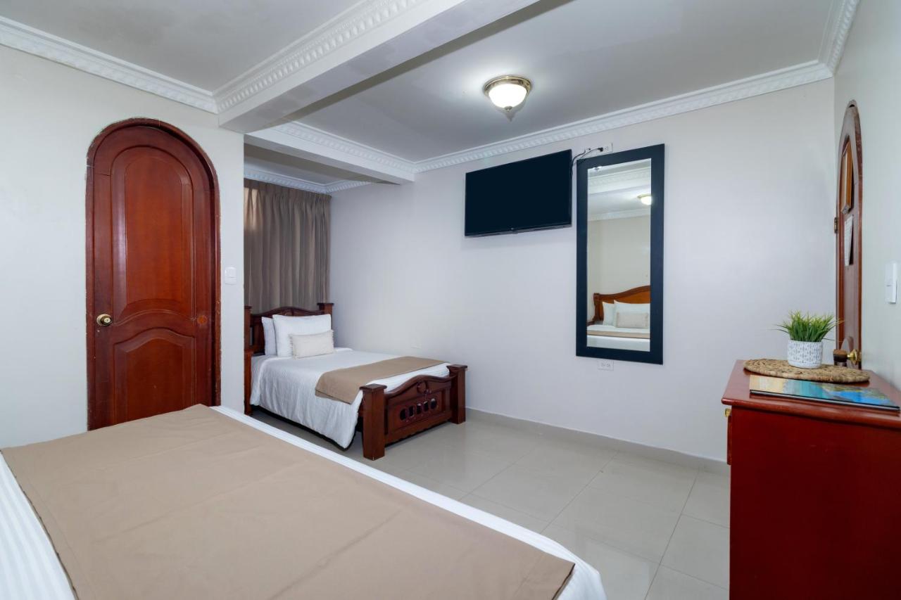 Hotel Playa Salguero By GEH Suites photo 2