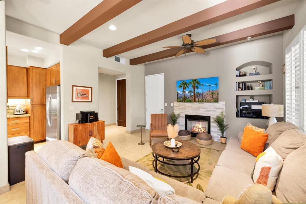 Alluring Desert Haven in La Quinta #A - 2