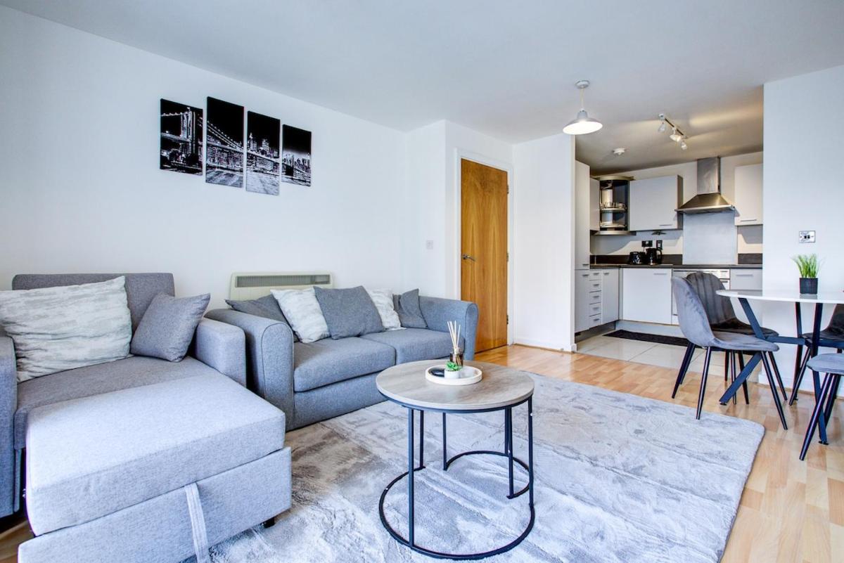 Luxury apartment in Stratford - 3