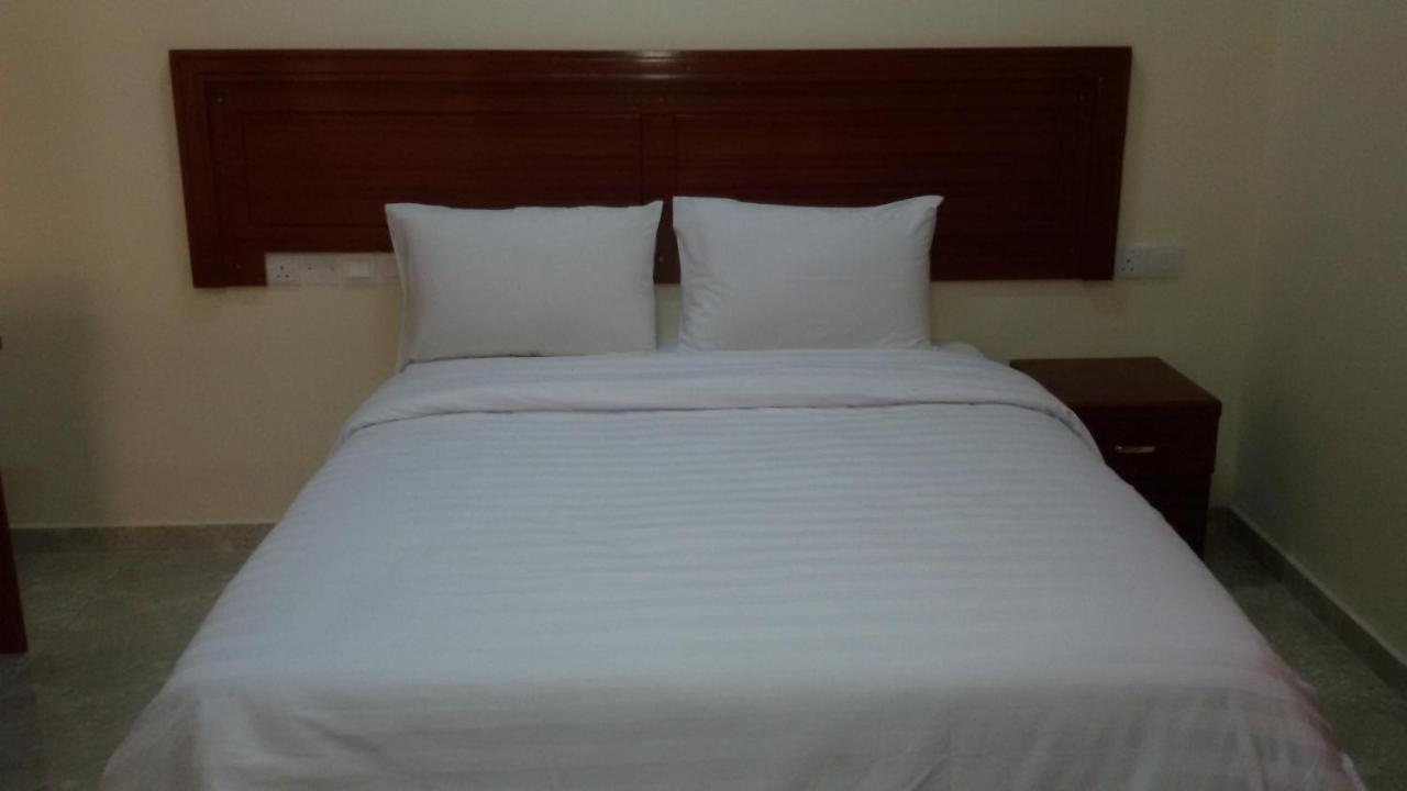 Serapis Hotel photo 2