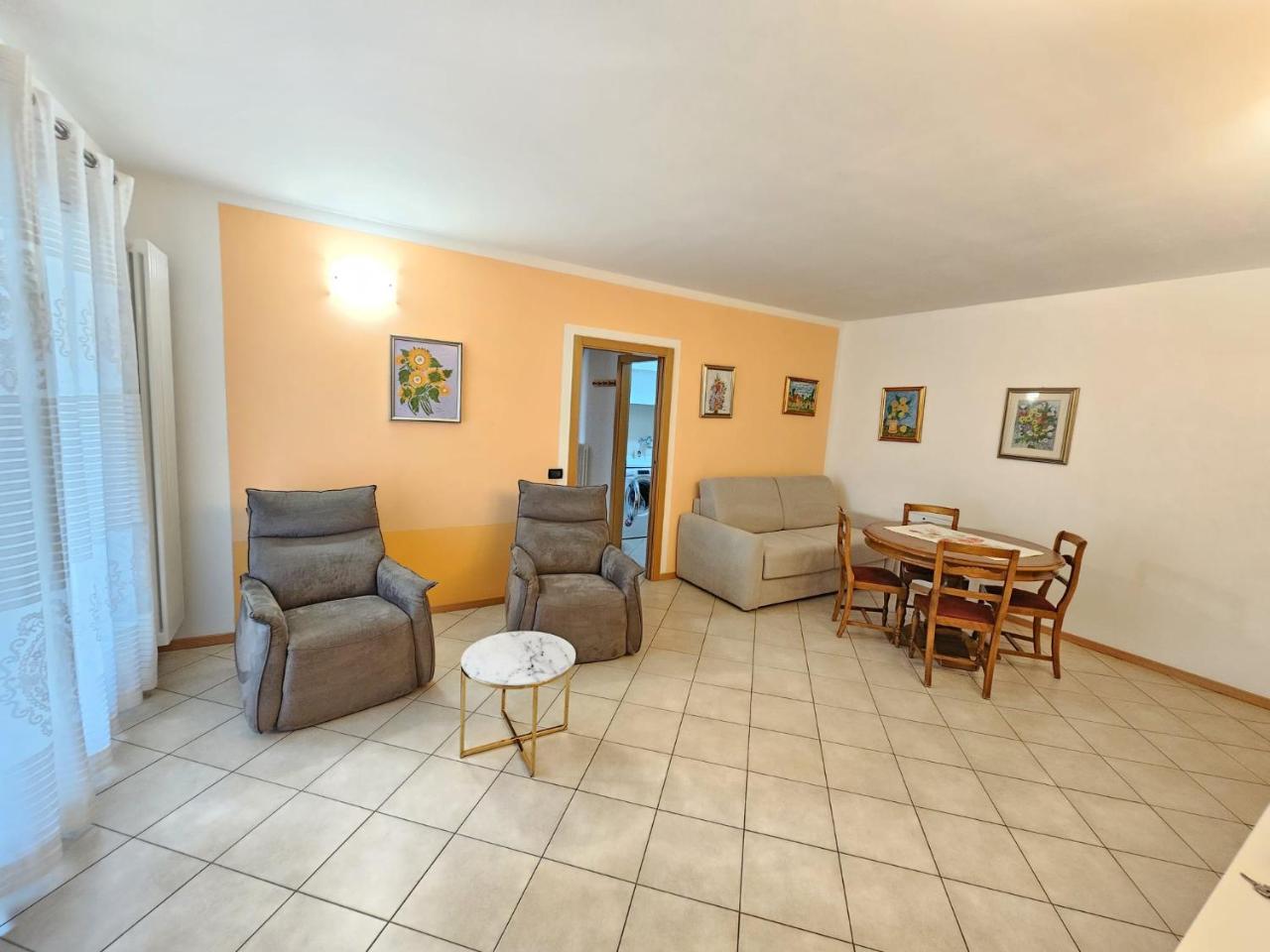 Amanda 2 Apartments - 4