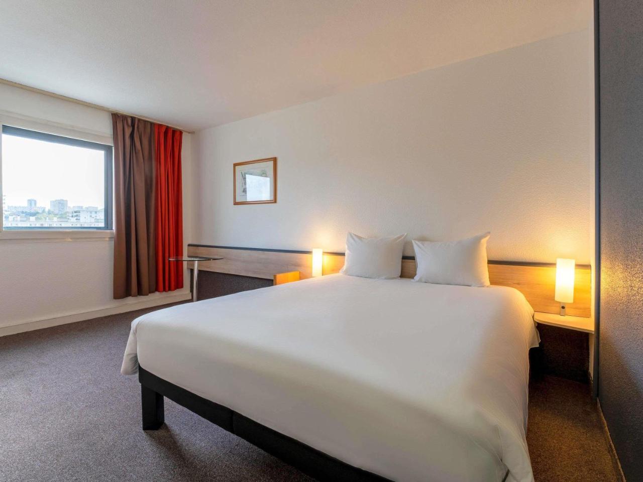 ibis Paris Pantin Eglise
