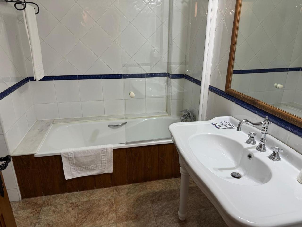 Hotel A Posada photo 3