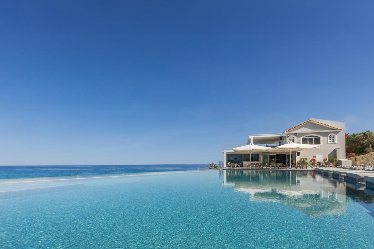 Alexandra Beach Resort & Spa - 2