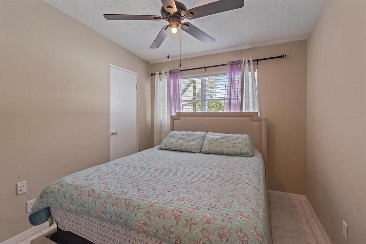 Florida Living - 5