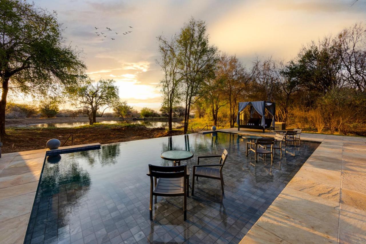 Black Rhino Game Lodge