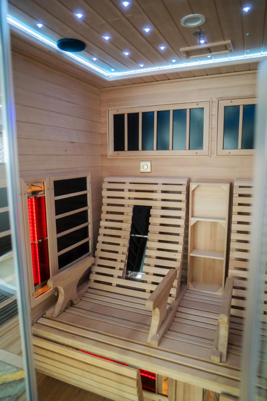 Logis Hotel Spa Restaurant Au Site Normand photo 3