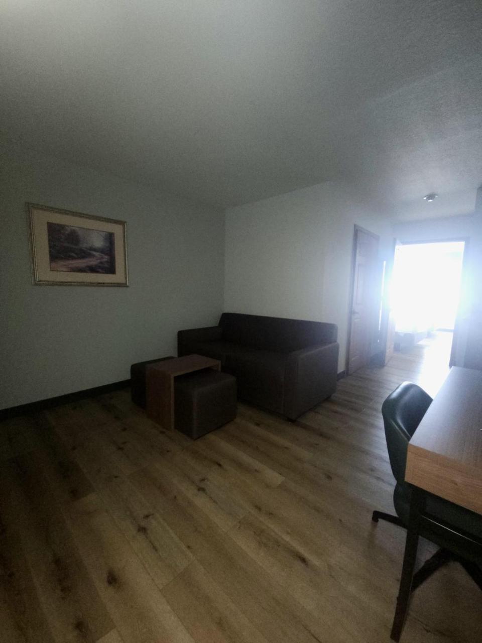 Wingate by Wyndham Youngstown/Austintown photo 4