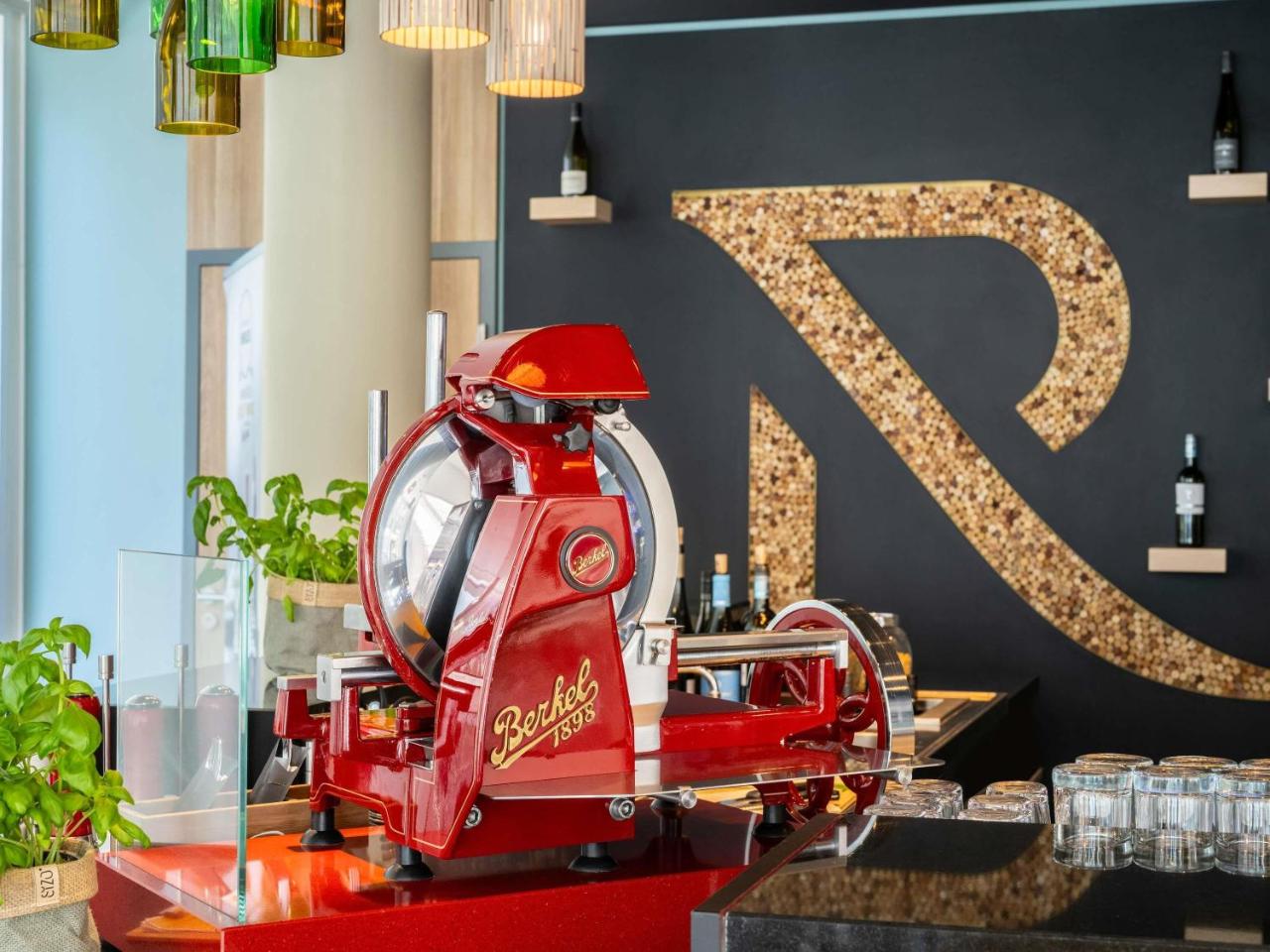 Mercure Hotel Berlin City - 4