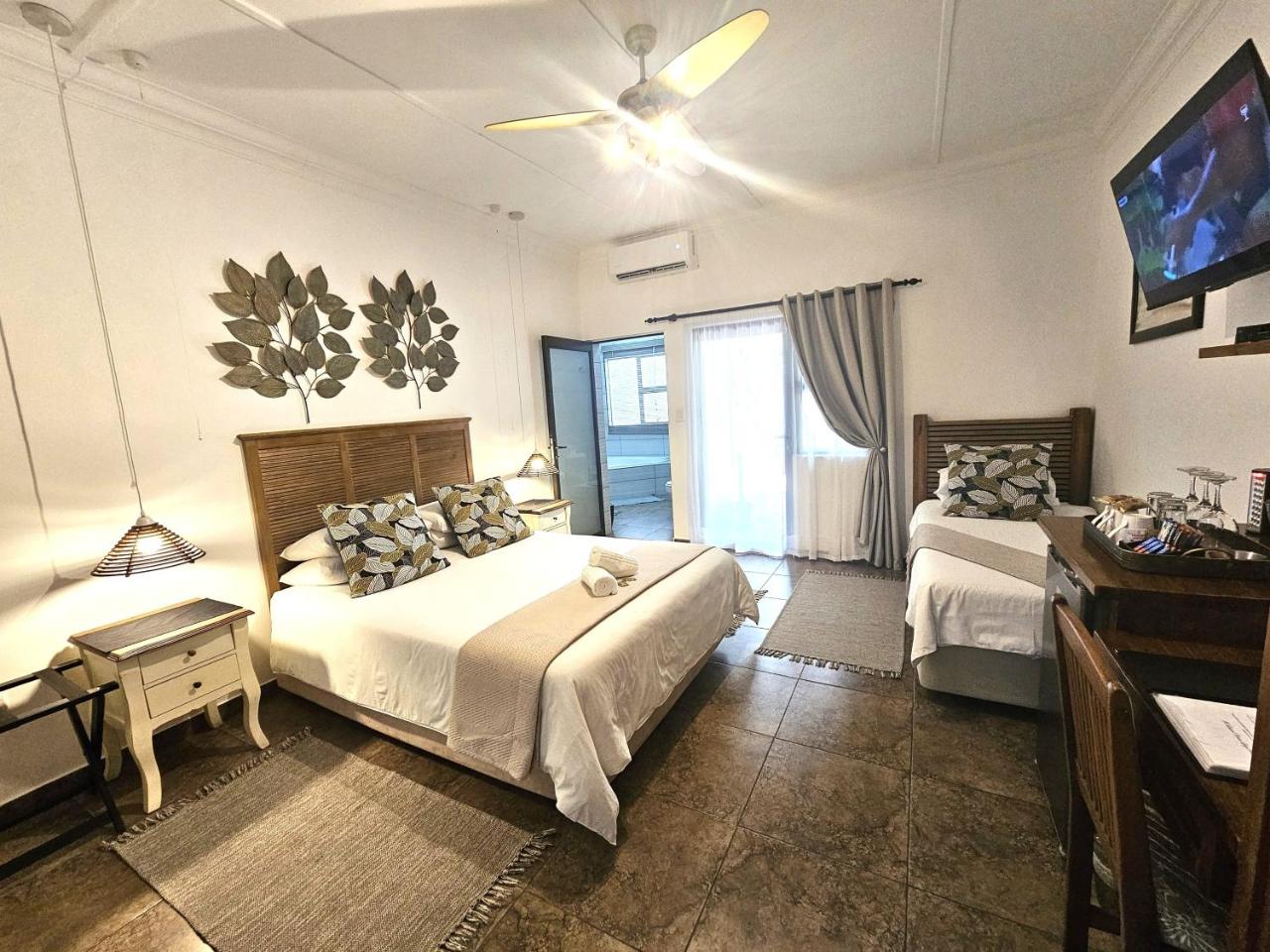 Leopard Corner Lodge photo 3