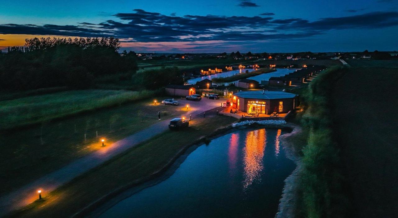 Lakeside Fishing Retreats