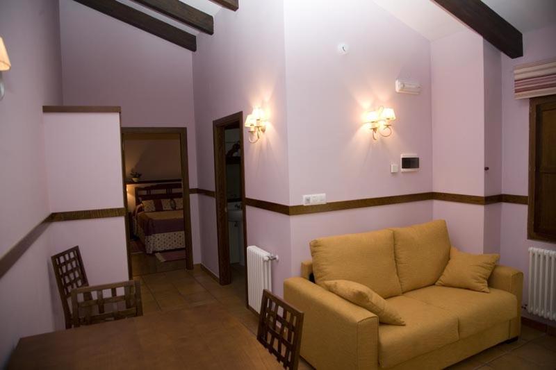 Apartamentos Turisticos A Estacion - 2