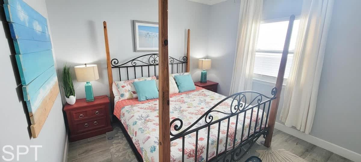 Luxury Remodel Beachview 2 bedr - 5