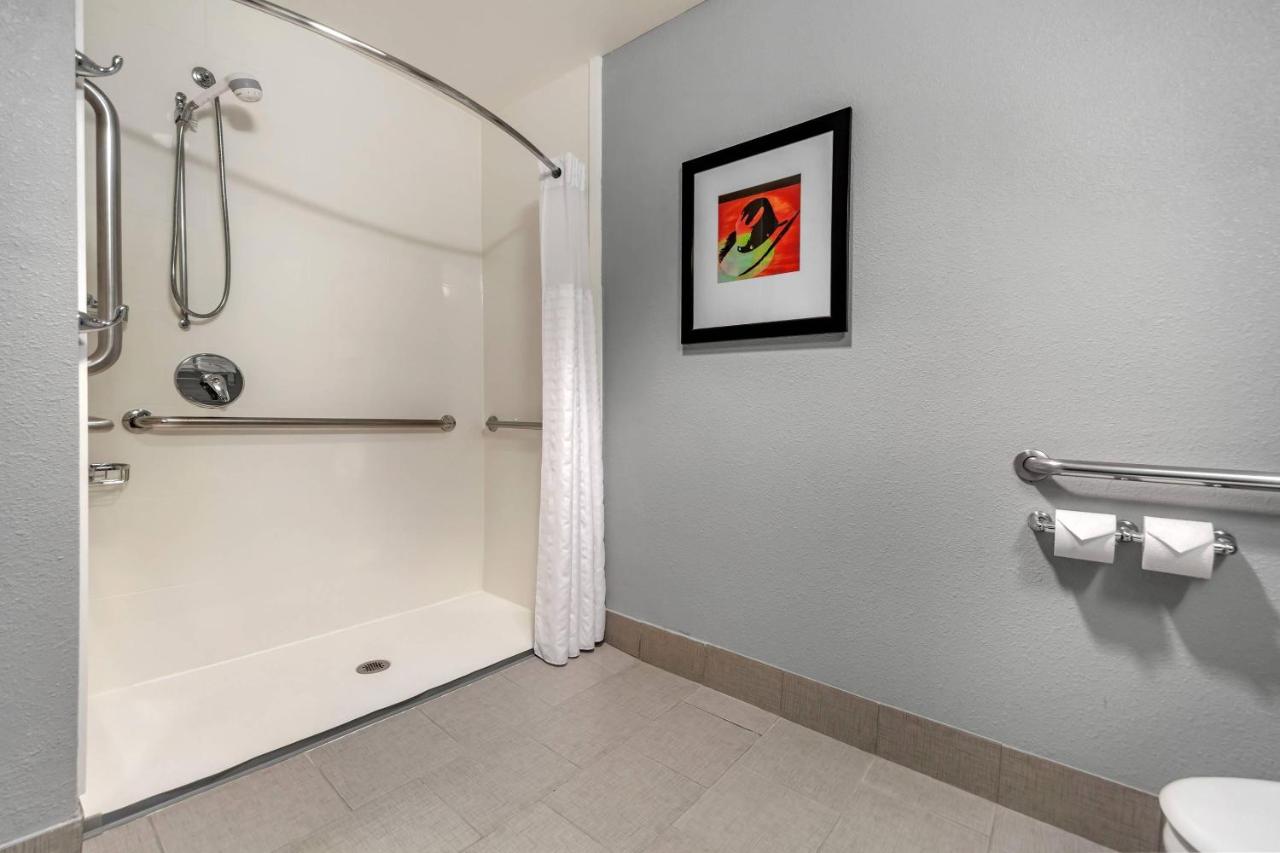 Comfort Inn Kearney I-80 photo 3