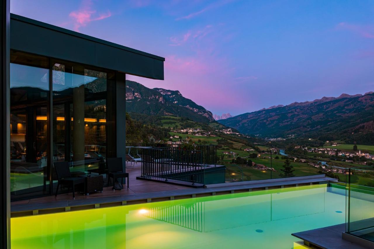Foto - La Roccia Wellness Hotel