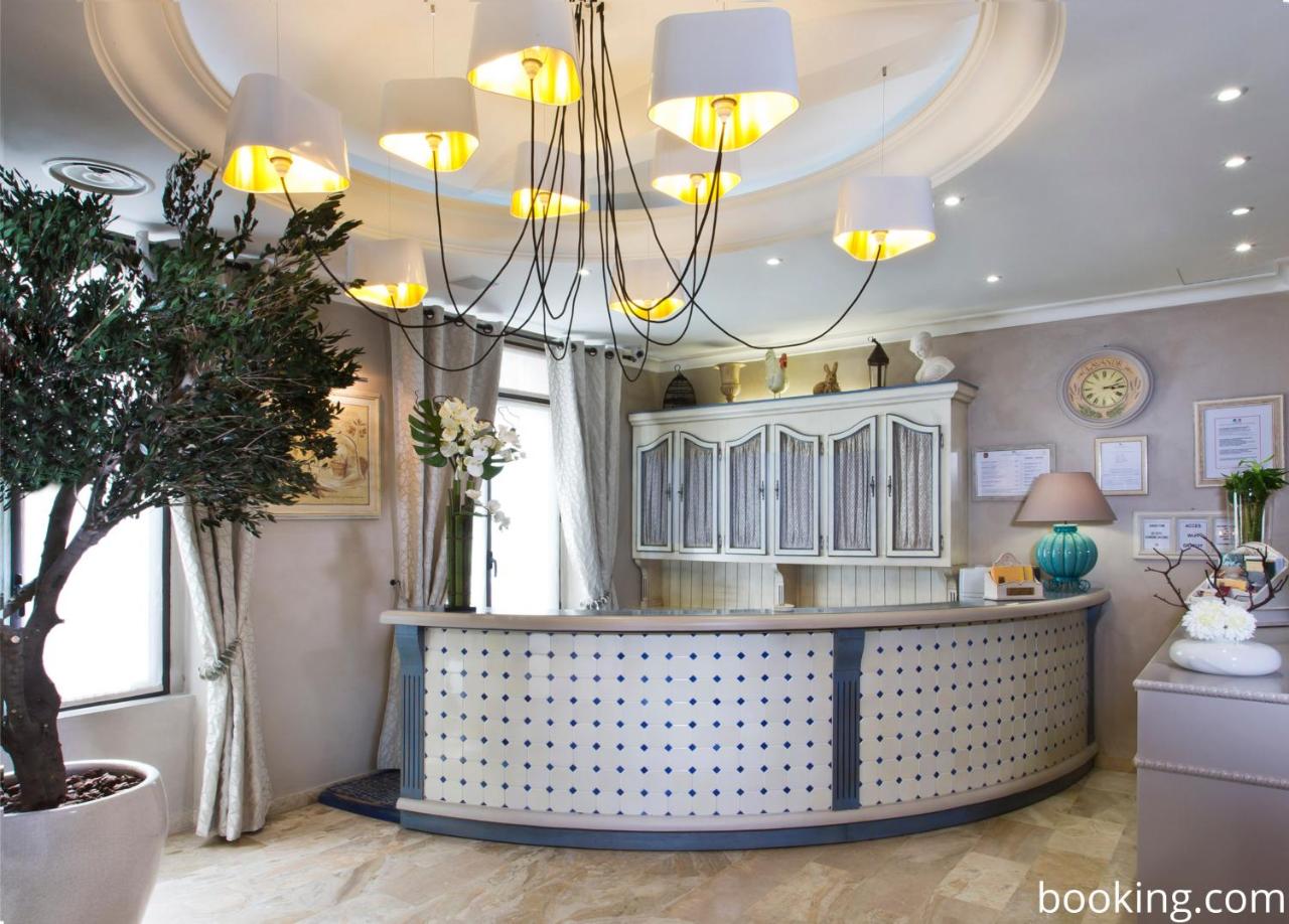 Hotel Daumesnil-Vincennes - 3