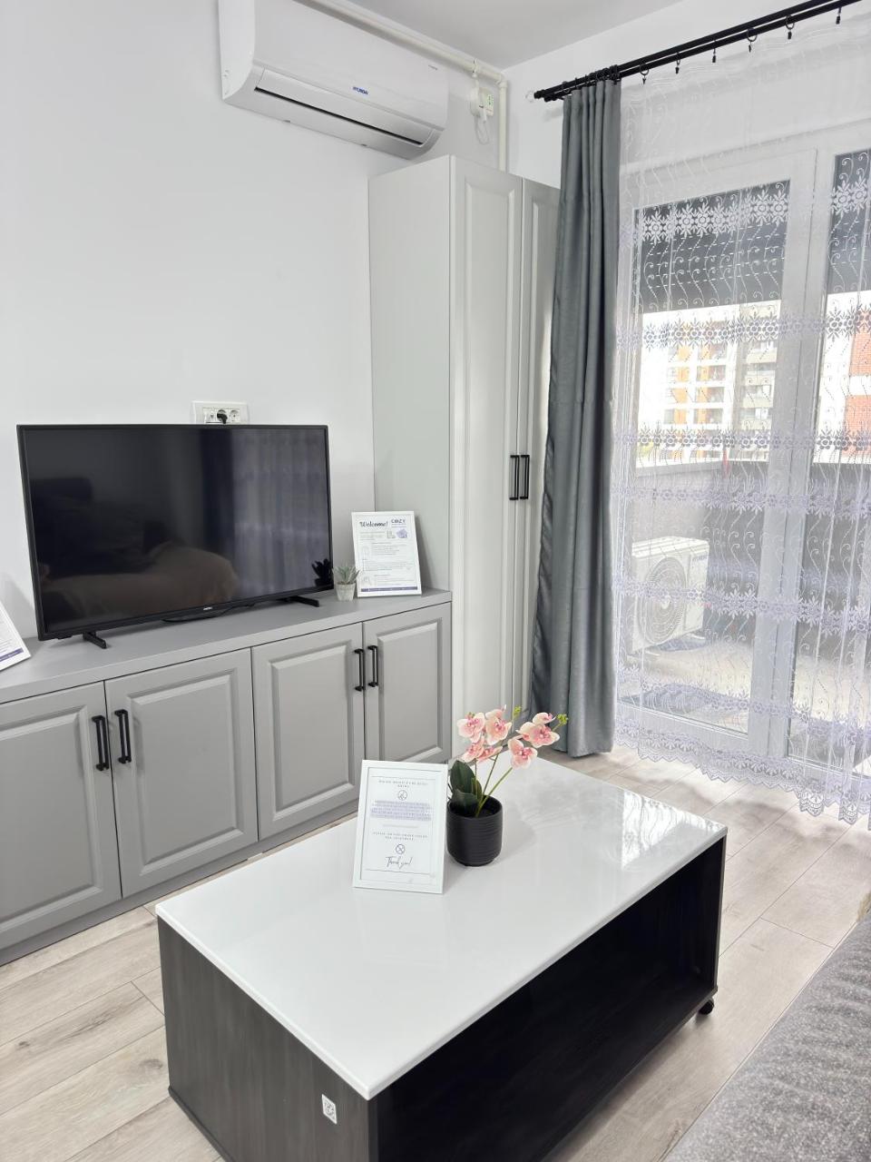 Deluxe Adora Park Apartments Arad - 5