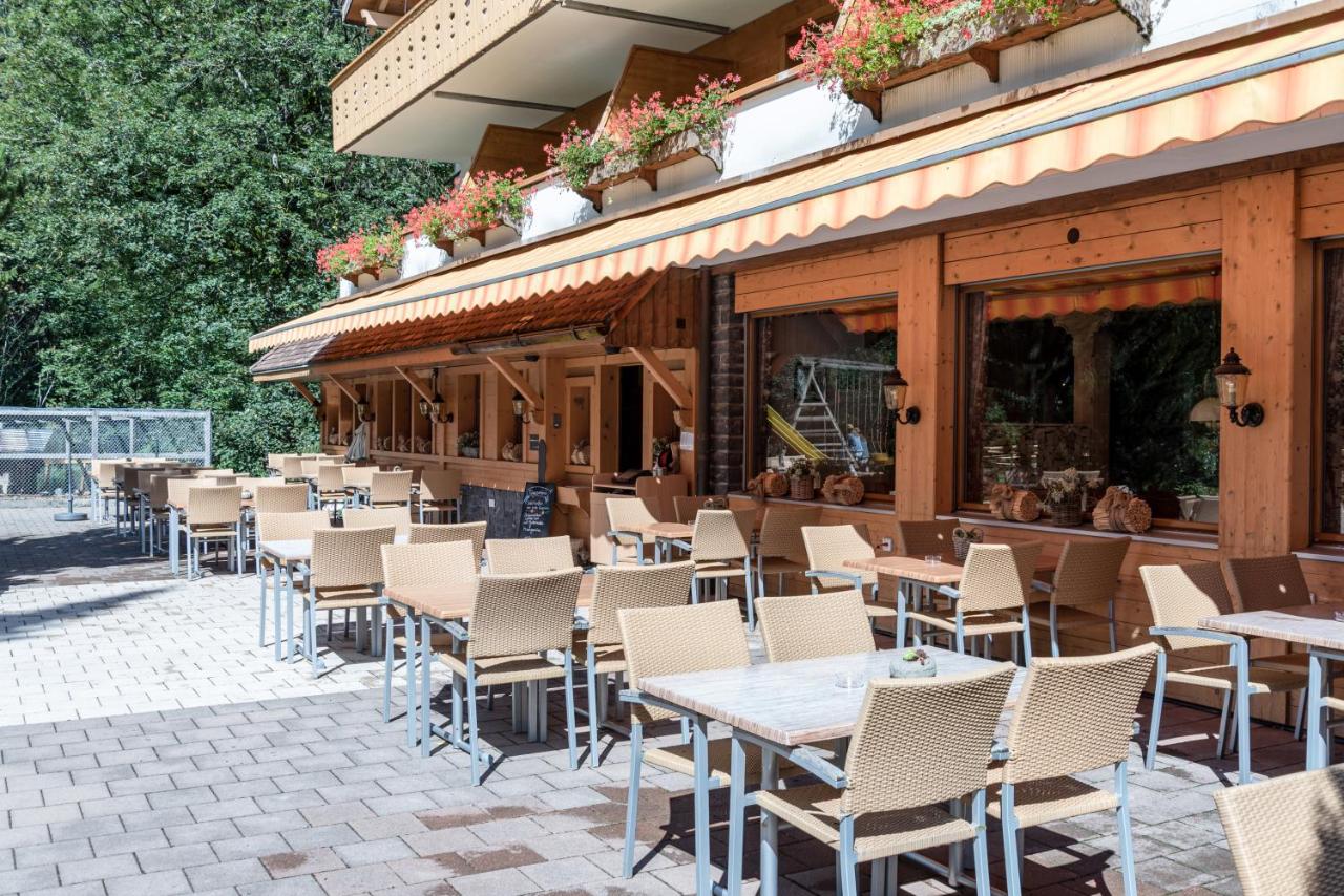 Typically Swiss Hotel Ermitage photo 2