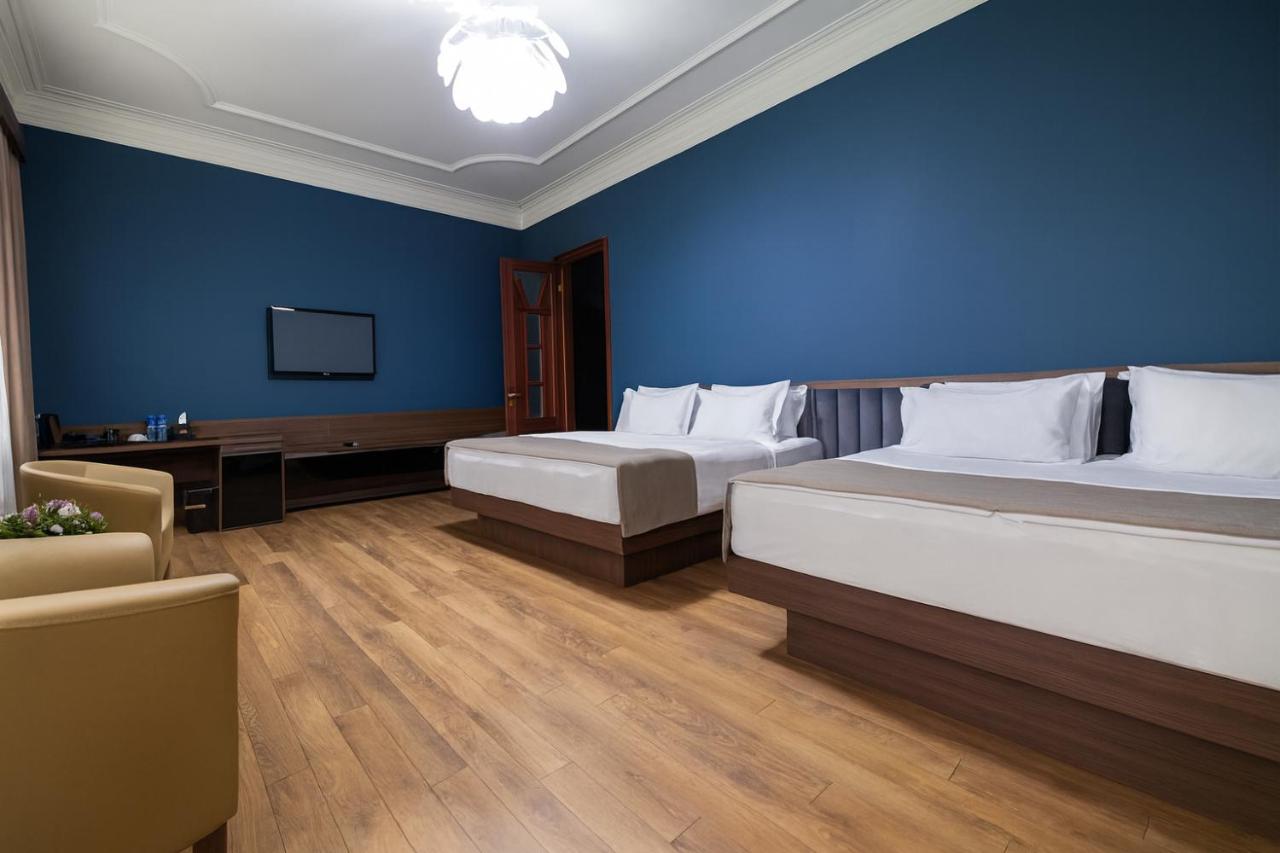 Golden Palace Hotel photo 3