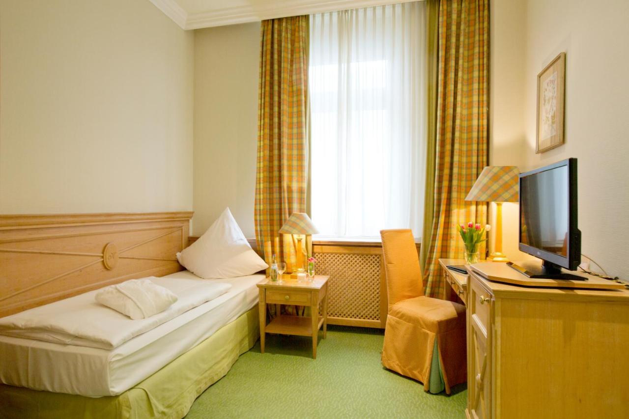 Central-Hotel Kaiserhof - 4