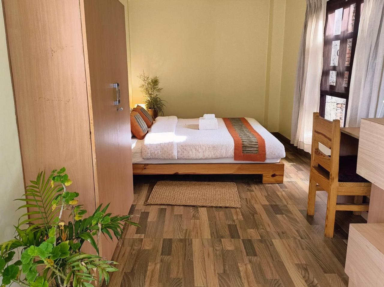 Tanani Newa Home combo room photo 4