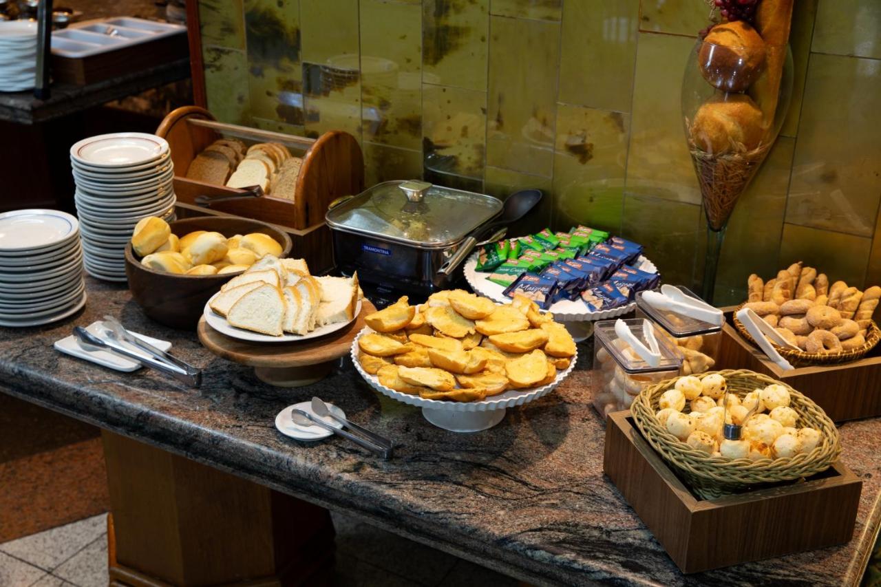 Ritz Plaza Hotel photo 3