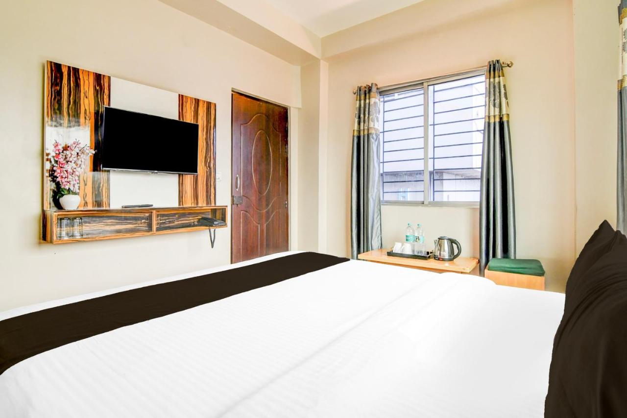 Super Collection O SF Road Siliguri Formerly Jyoti Hotel photo 2
