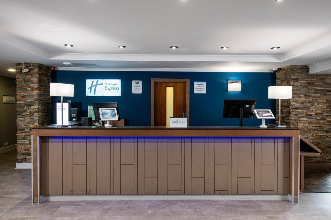 Holiday Inn Express Edinburgh Airport by IHG - 3