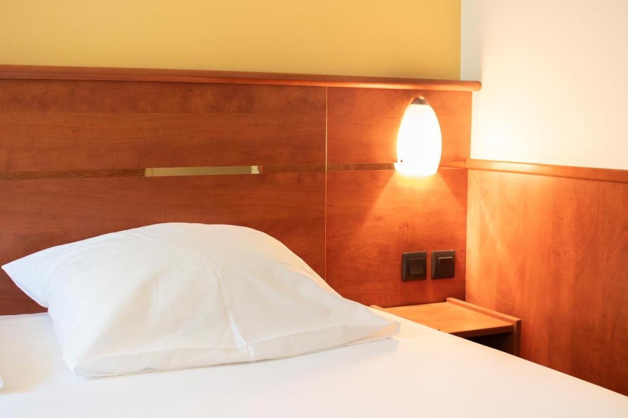 Brit Hotel Agen - L'Aquitaine photo 2