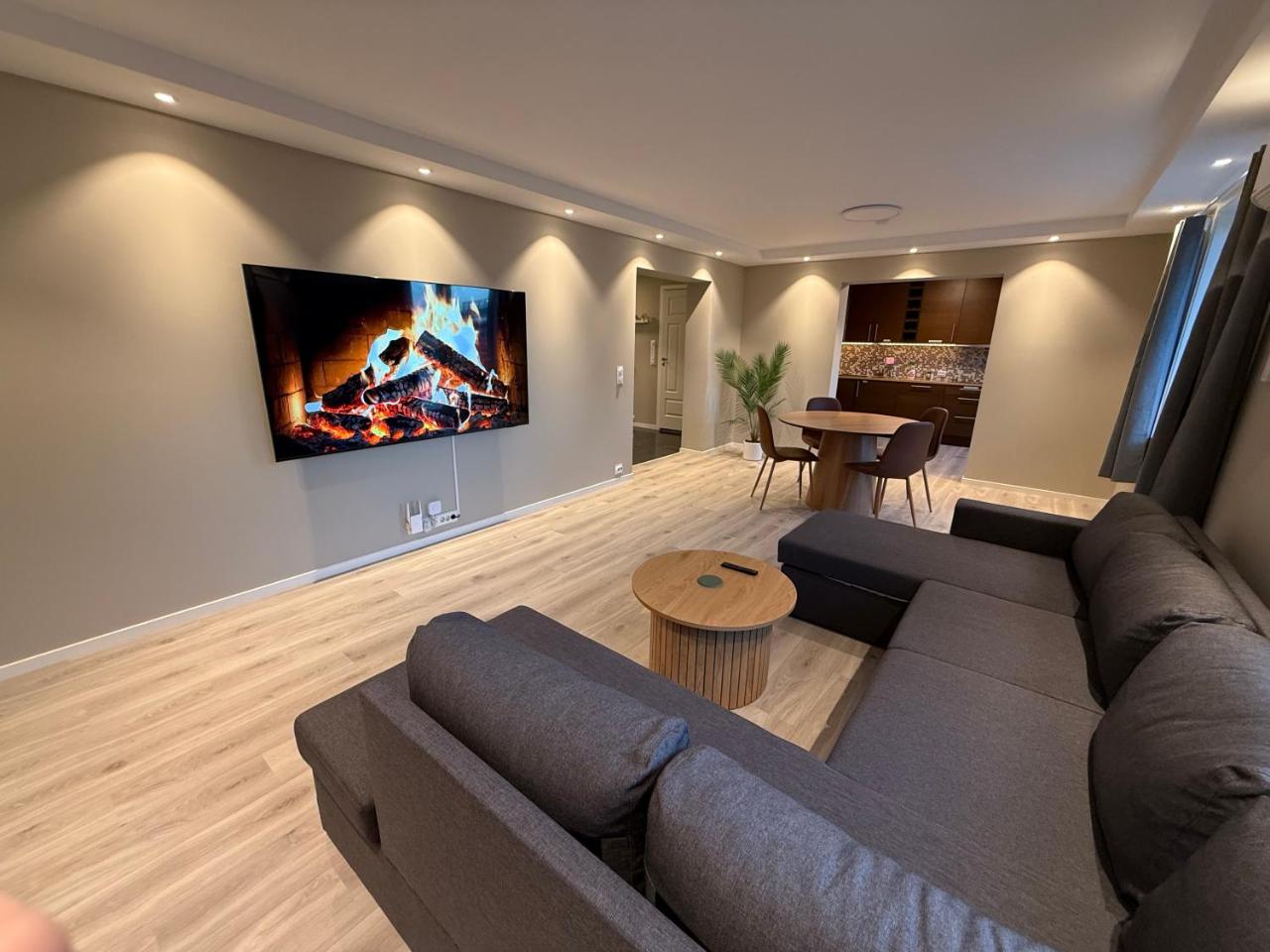 Kristiansund Luxury Apartment - 5