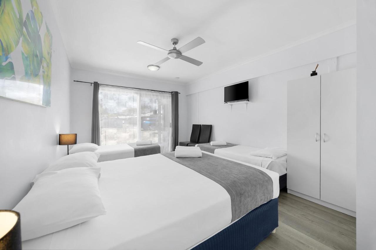 Pacific Paradise Airport Motel photo 2