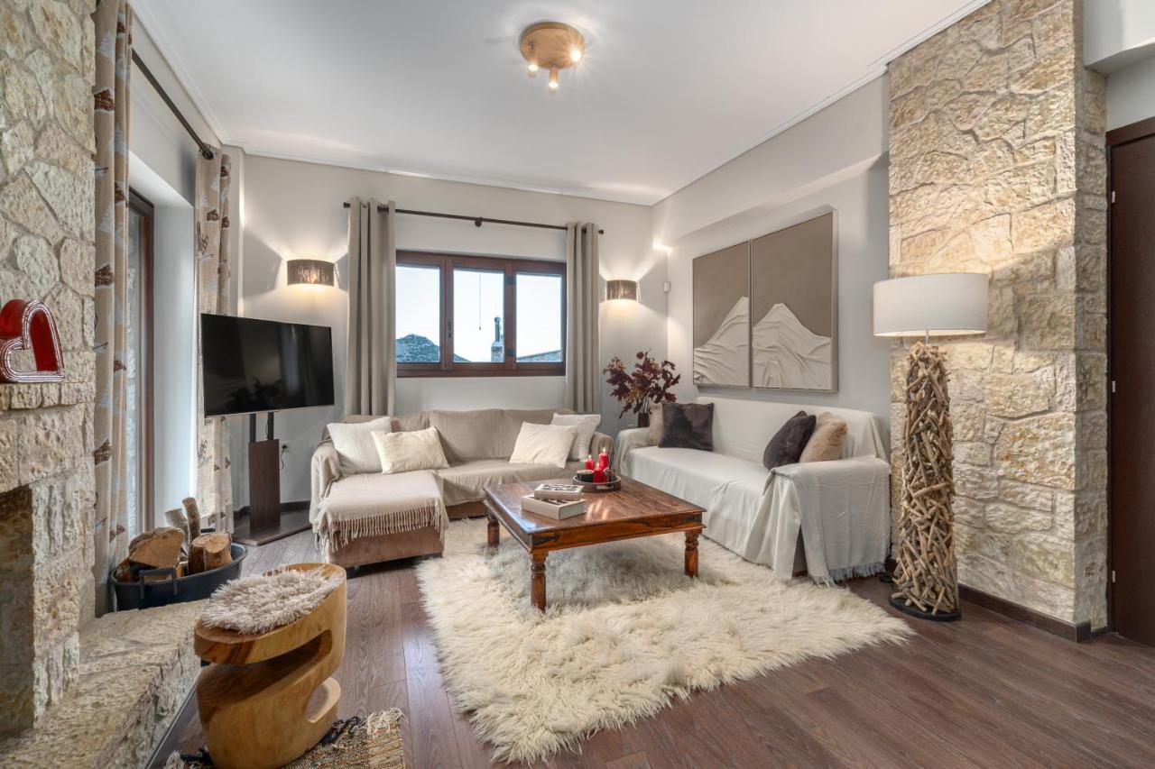 the mountain house in parnassus - 5