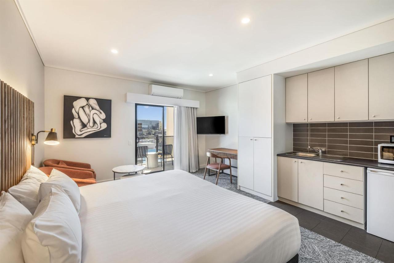 Adina Apartment Hotel Perth Barrack Plaza photo 3