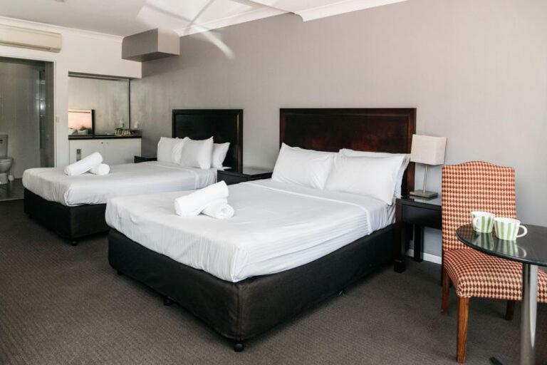 Checkers Resort photo 4