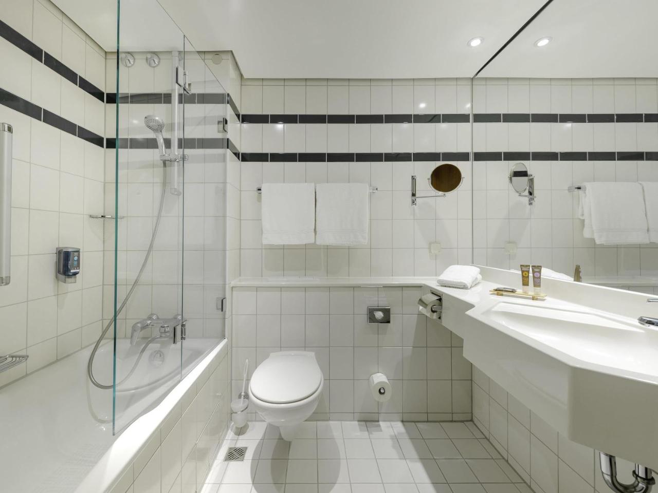 Novotel Freiburg AM Konzerthaus photo 4