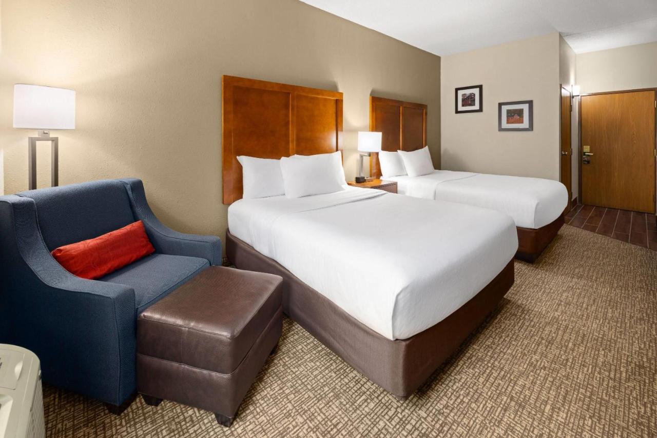 Wingate by Wyndham Pittsburgh/New Stanton photo 4
