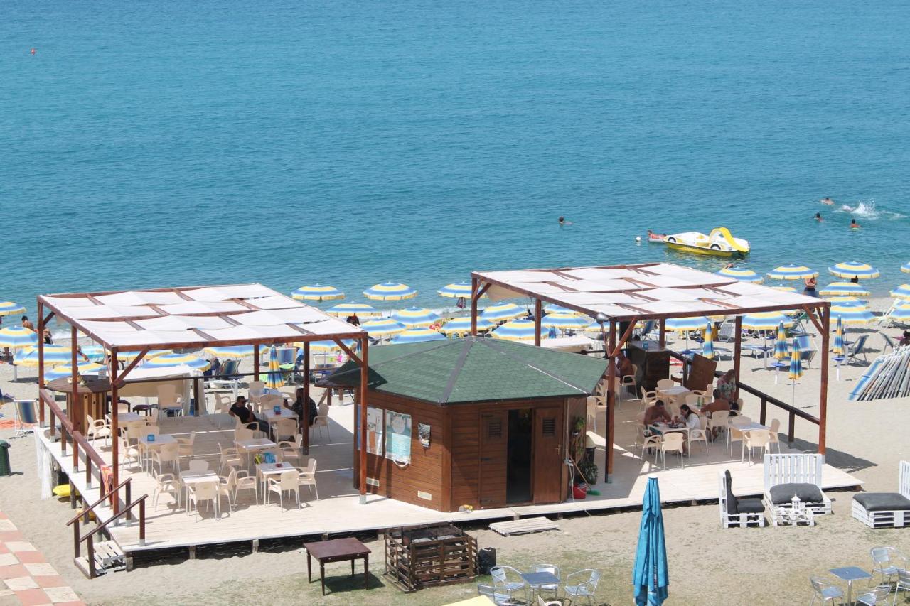 Hotel South Paradise photo 2