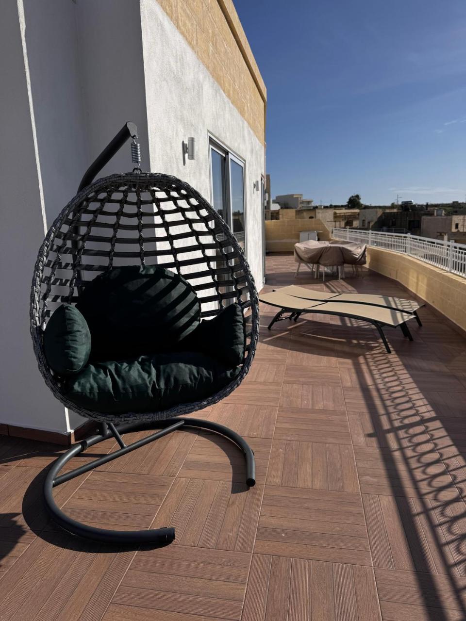 PrimeRose Penthouse - 3