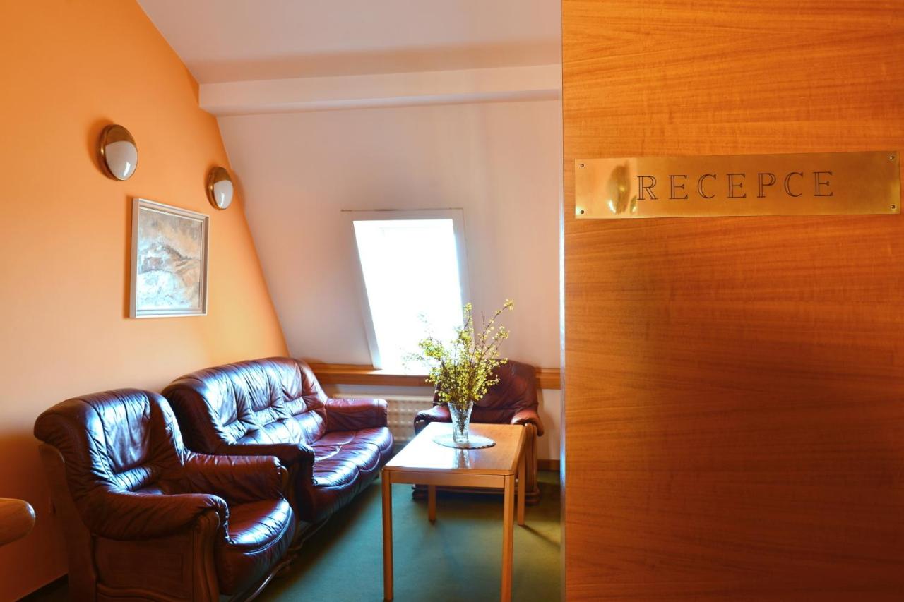 Hotel BESTAR photo 2
