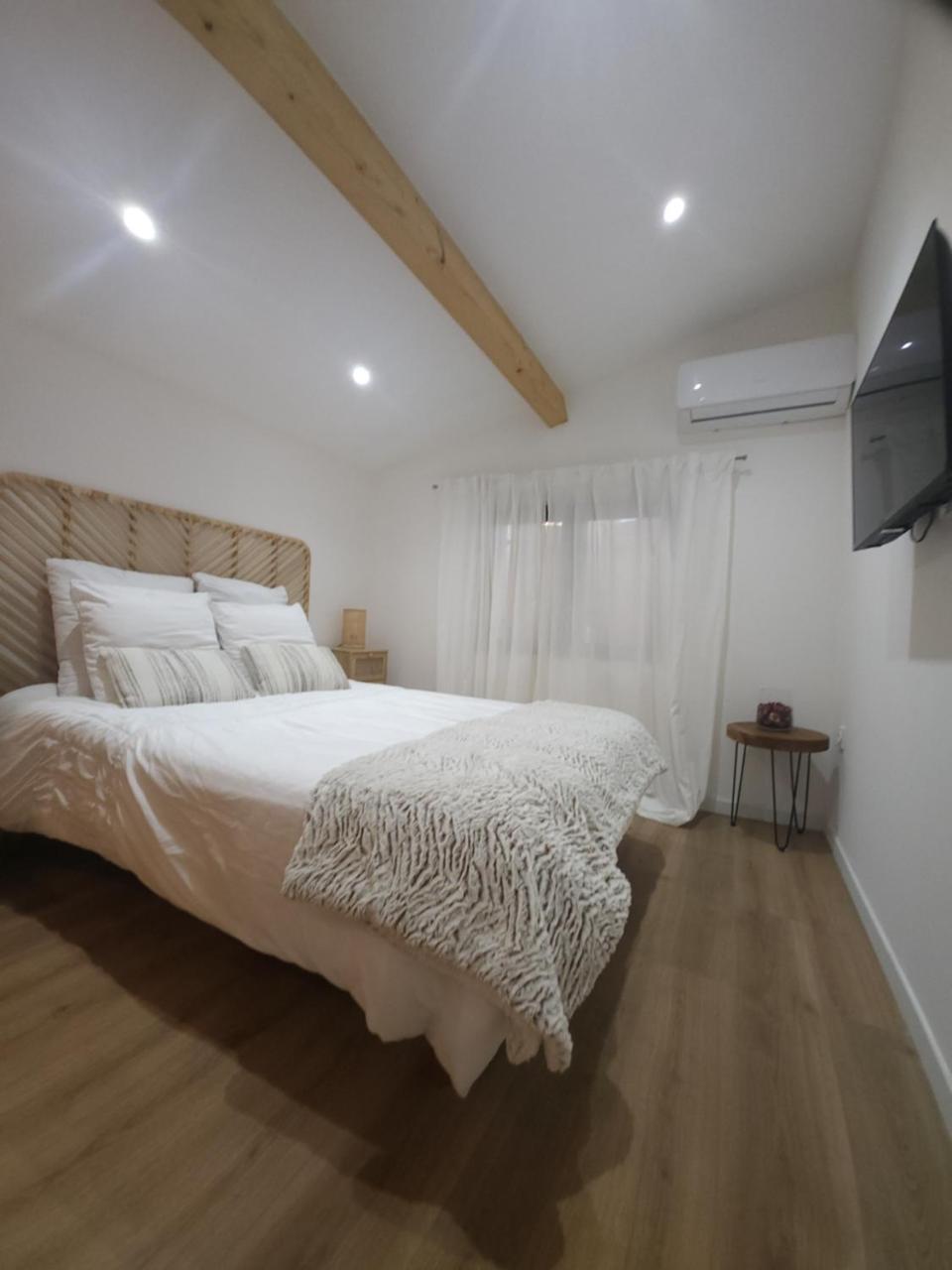 Duplex - Clim - Parking privé - Wifi - proche Avignon et parcs de Monteux - by CommeChezSoi - 5