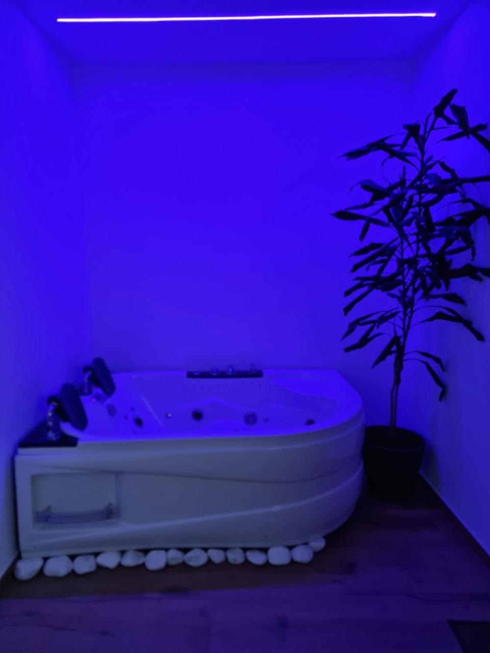 Jacuzzi Katowice chill room - 3