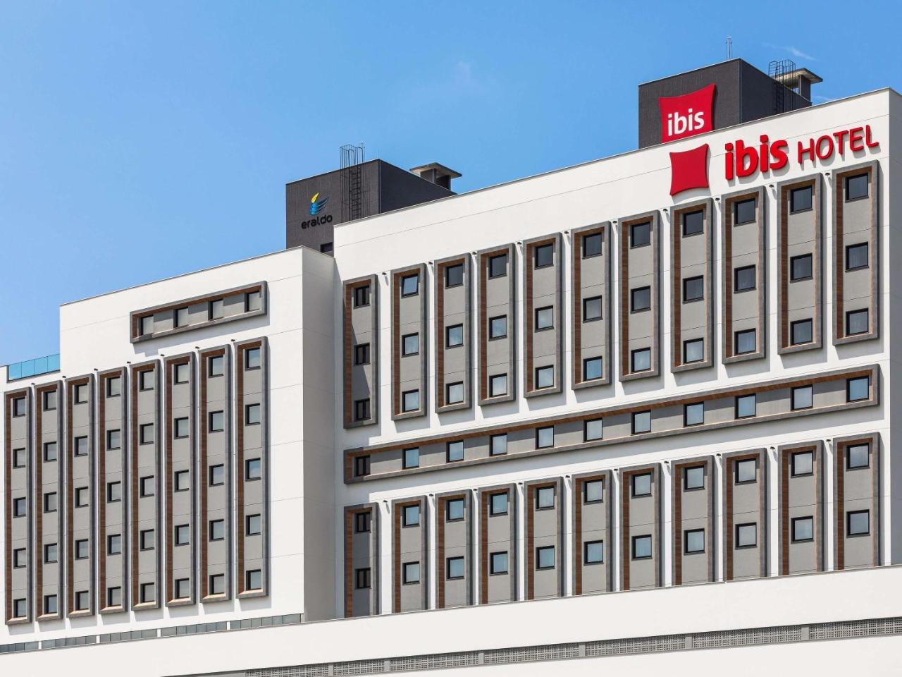 ibis Tubarao