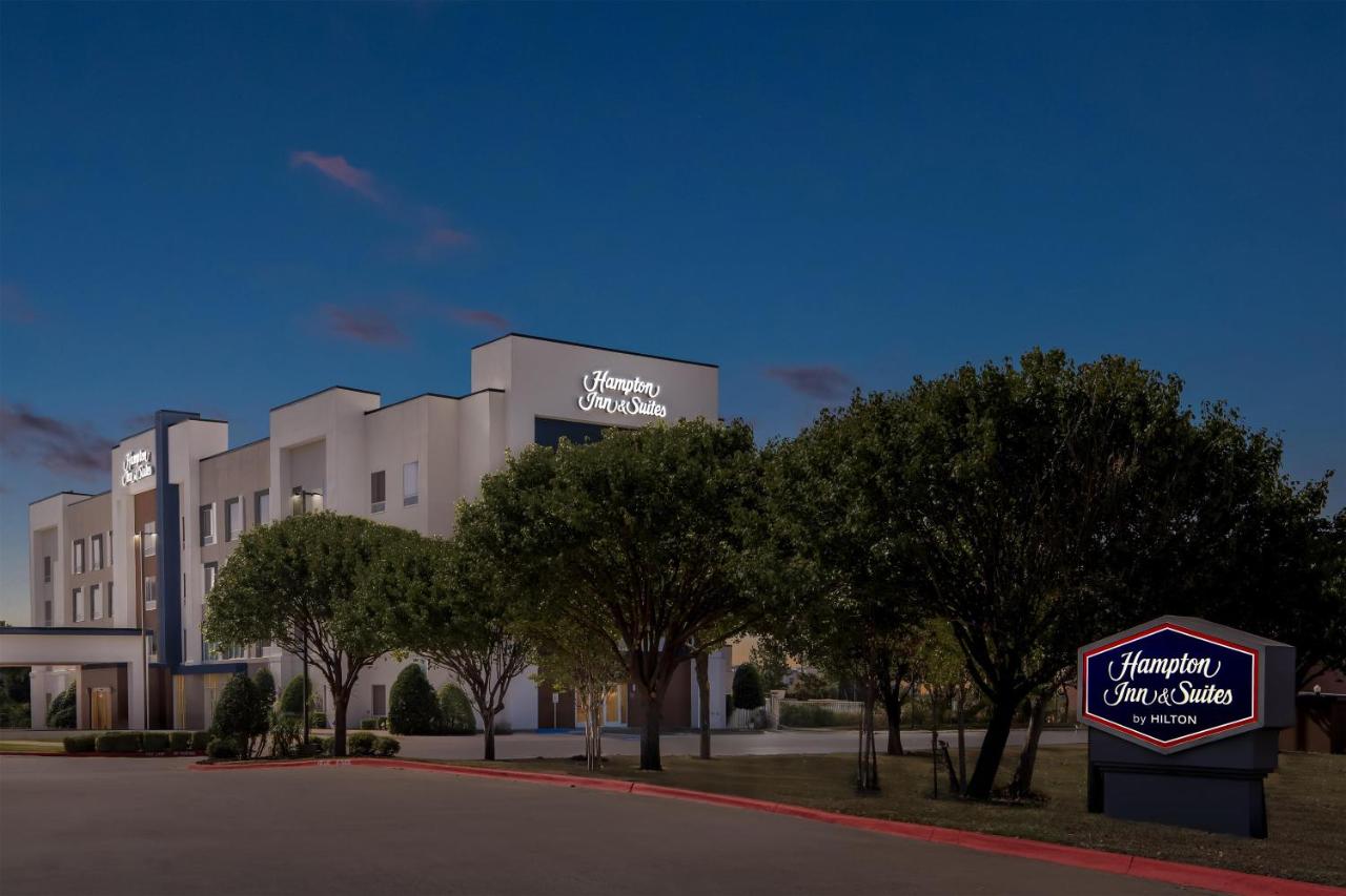 Hampton Inn & Suites Waxahachie
