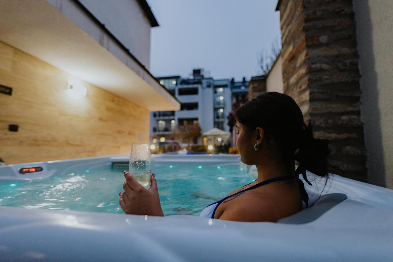 Hotel Auris - 4
