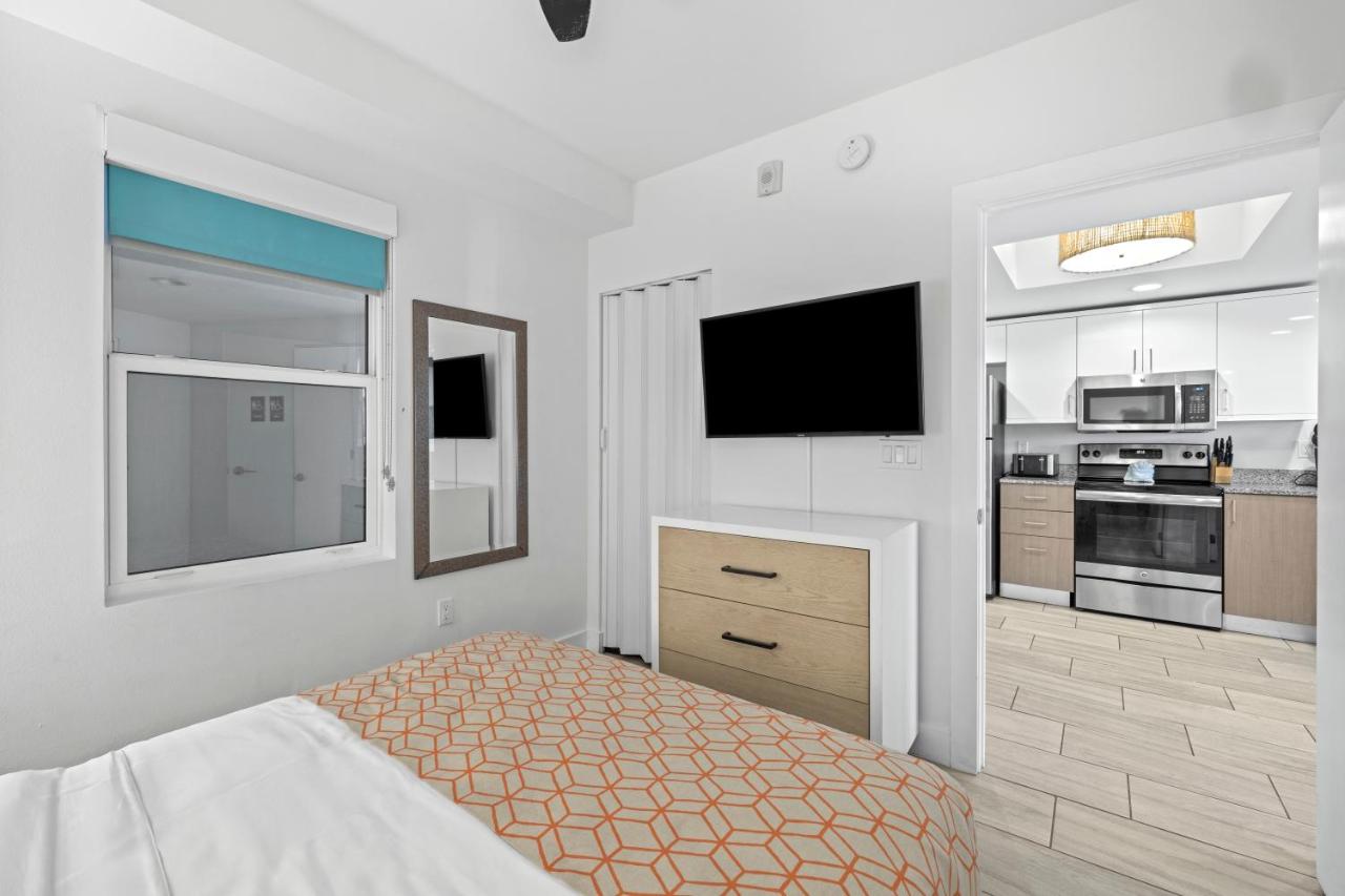 Provident Oceana Beachfront Suites photo 2