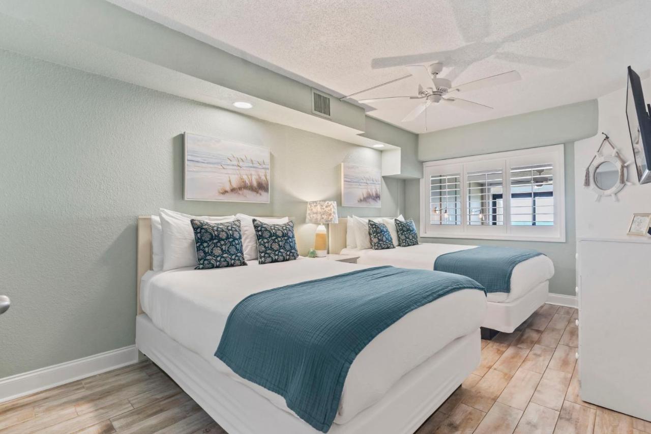 Ocean Front at Beach Cove - 4