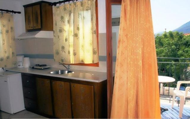 Stella Apartments - 3