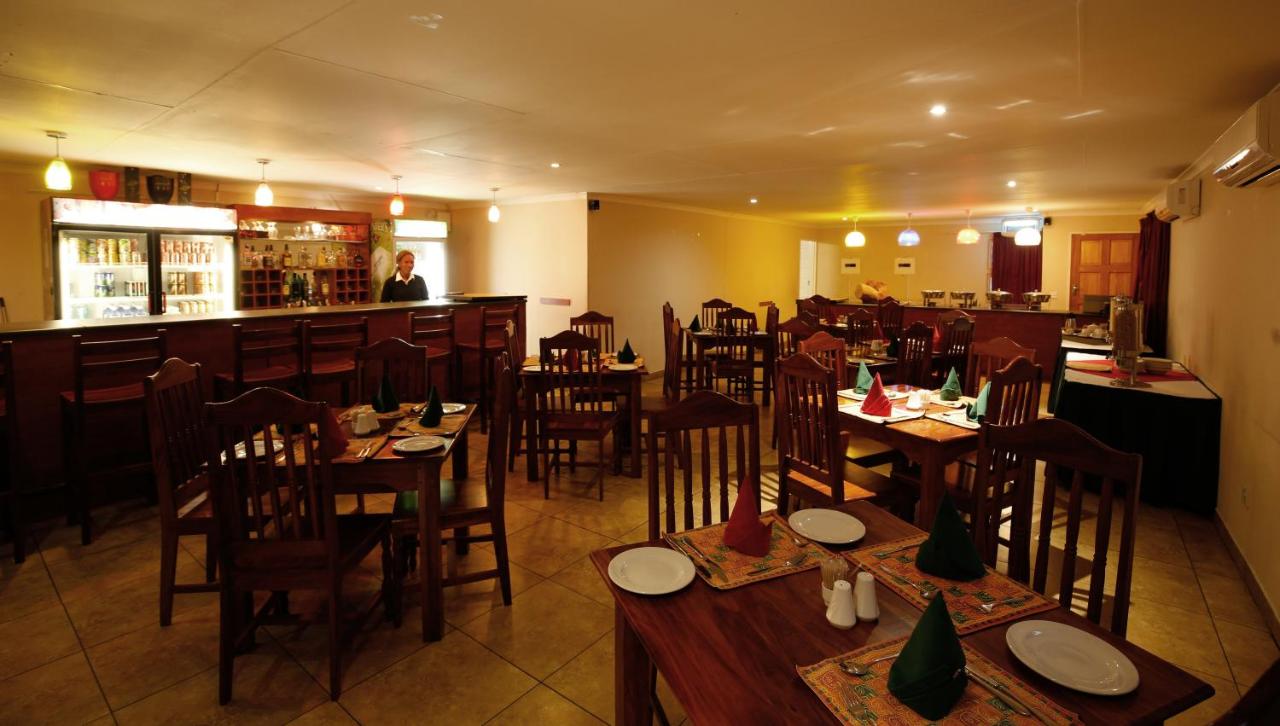 Mokoro Lodge photo 3