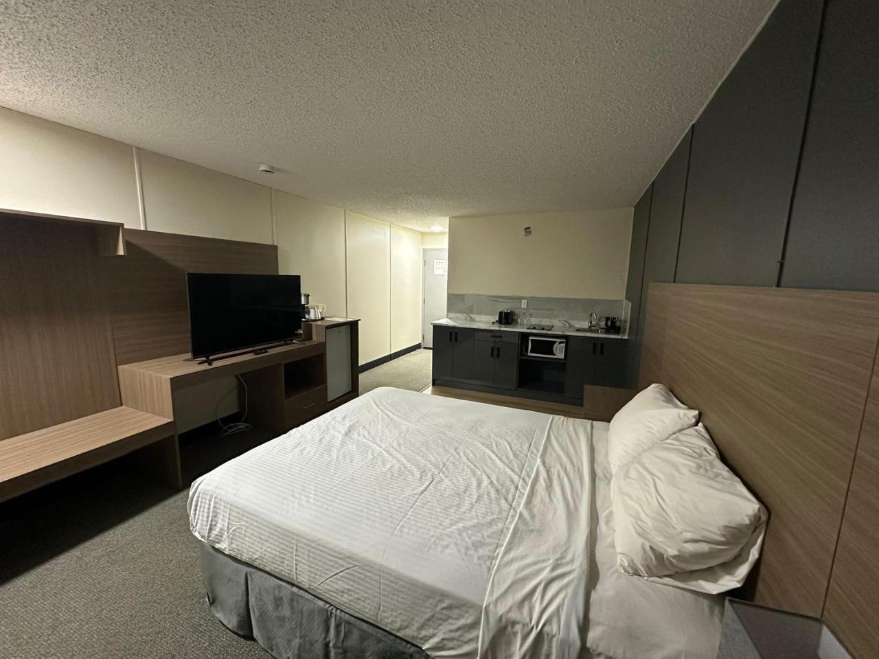 SureStay by Best Western Smithers photo 3