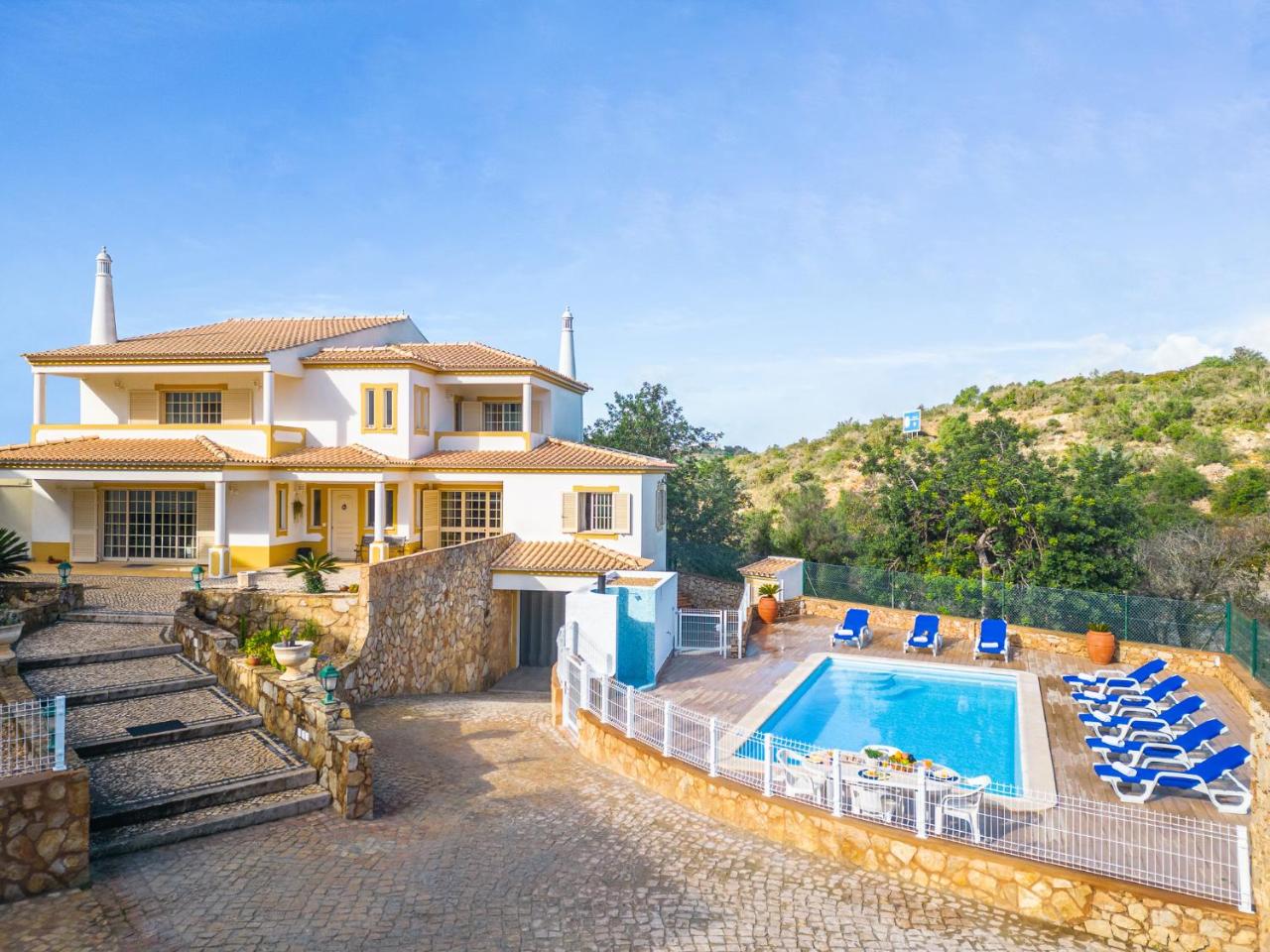 Villa Punta Cana by Algarve Vacation - 4